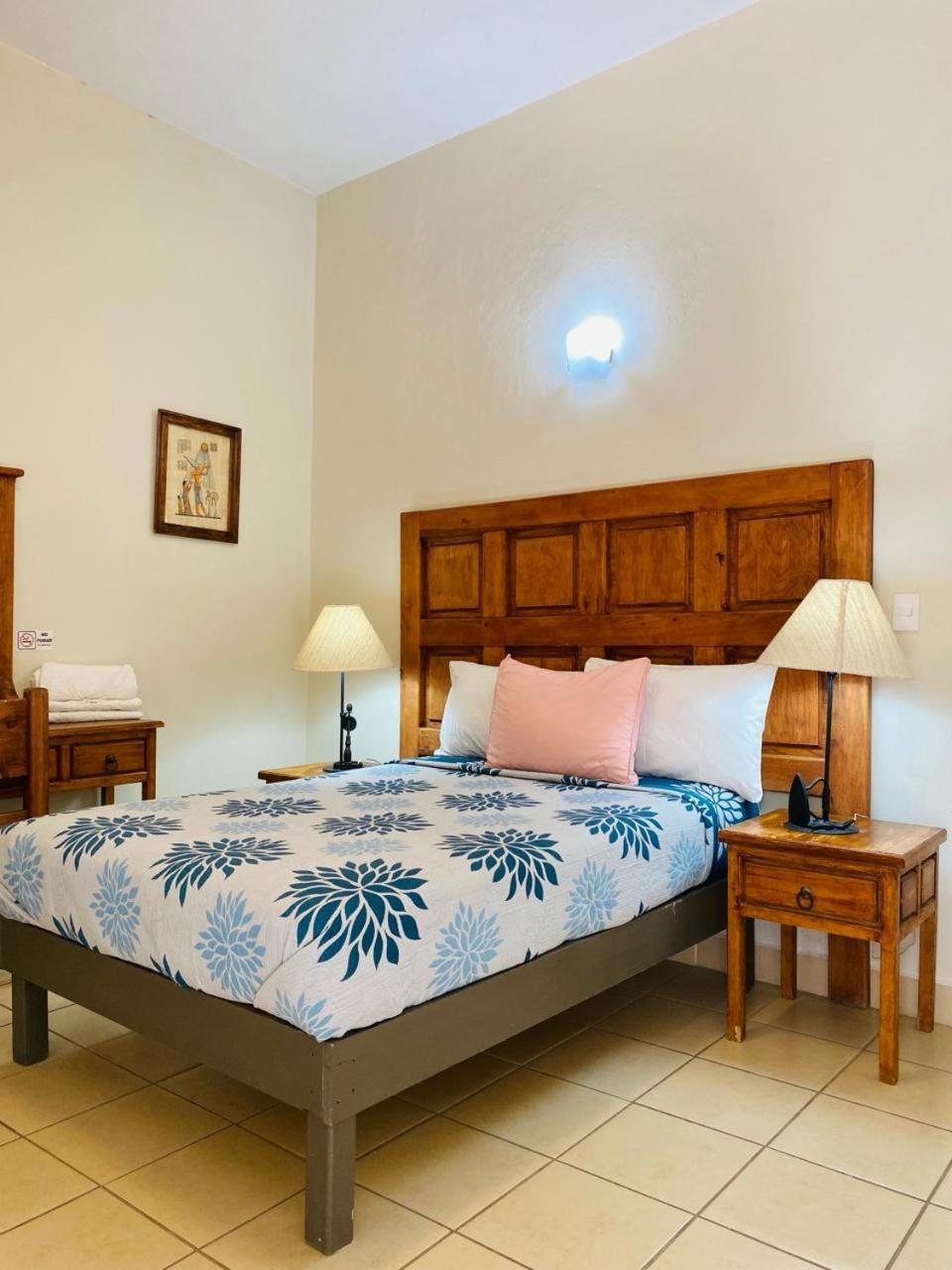 Hotel Dona Chela En Calvillo Ngoại thất bức ảnh